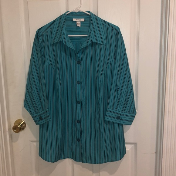Dress Barn Tops - Dress barn button down shirt Dress Barn Tops - Dress barn button down shirt